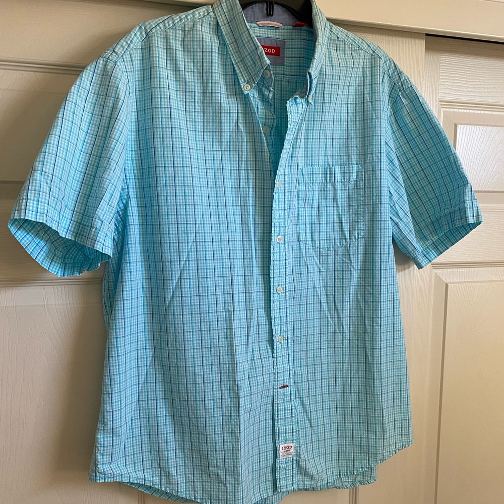 Men’s IZOD short sleeve dress shirt, XL